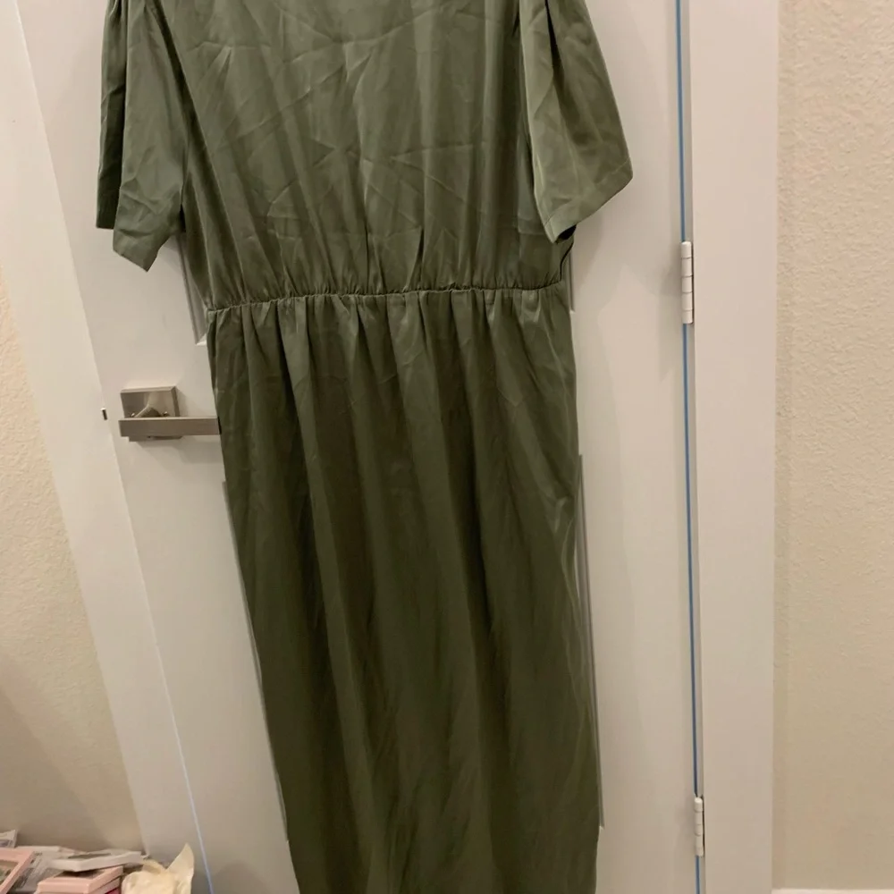 Elegant Olive Green Wrap Dress - Picture 5 of 5